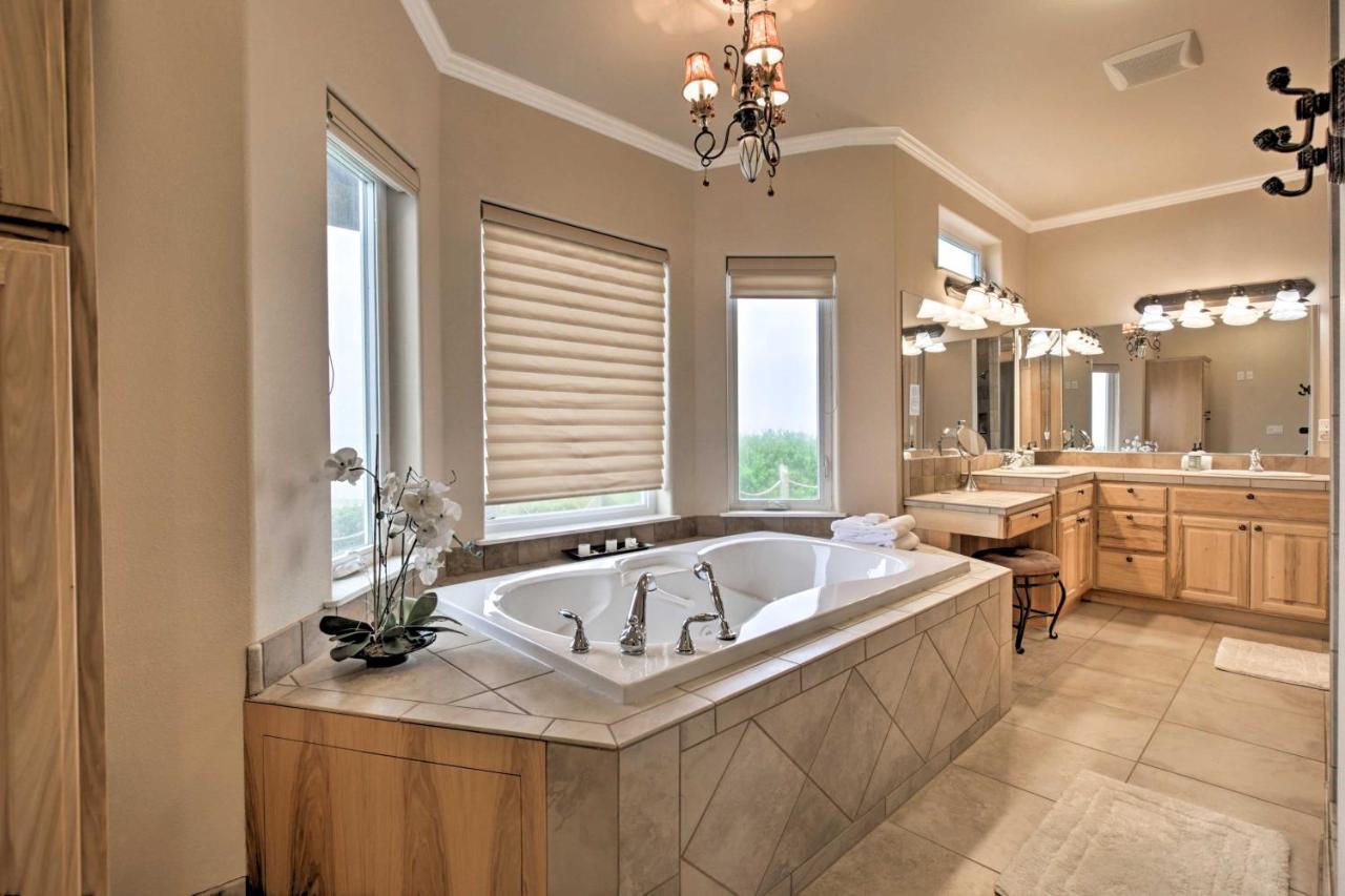 Oceanfront South Beach Home With Hot Tub And Sauna Newport Exterior photo